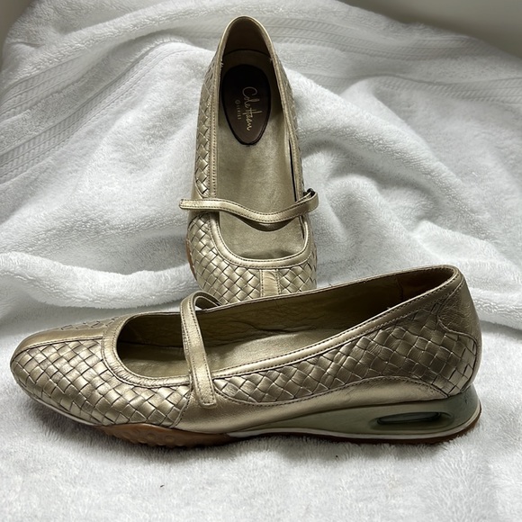 EUC Cole Haan Gold Woven Leather G edition Nike Air Mary Jane’s Size 9 - Picture 6 of 6